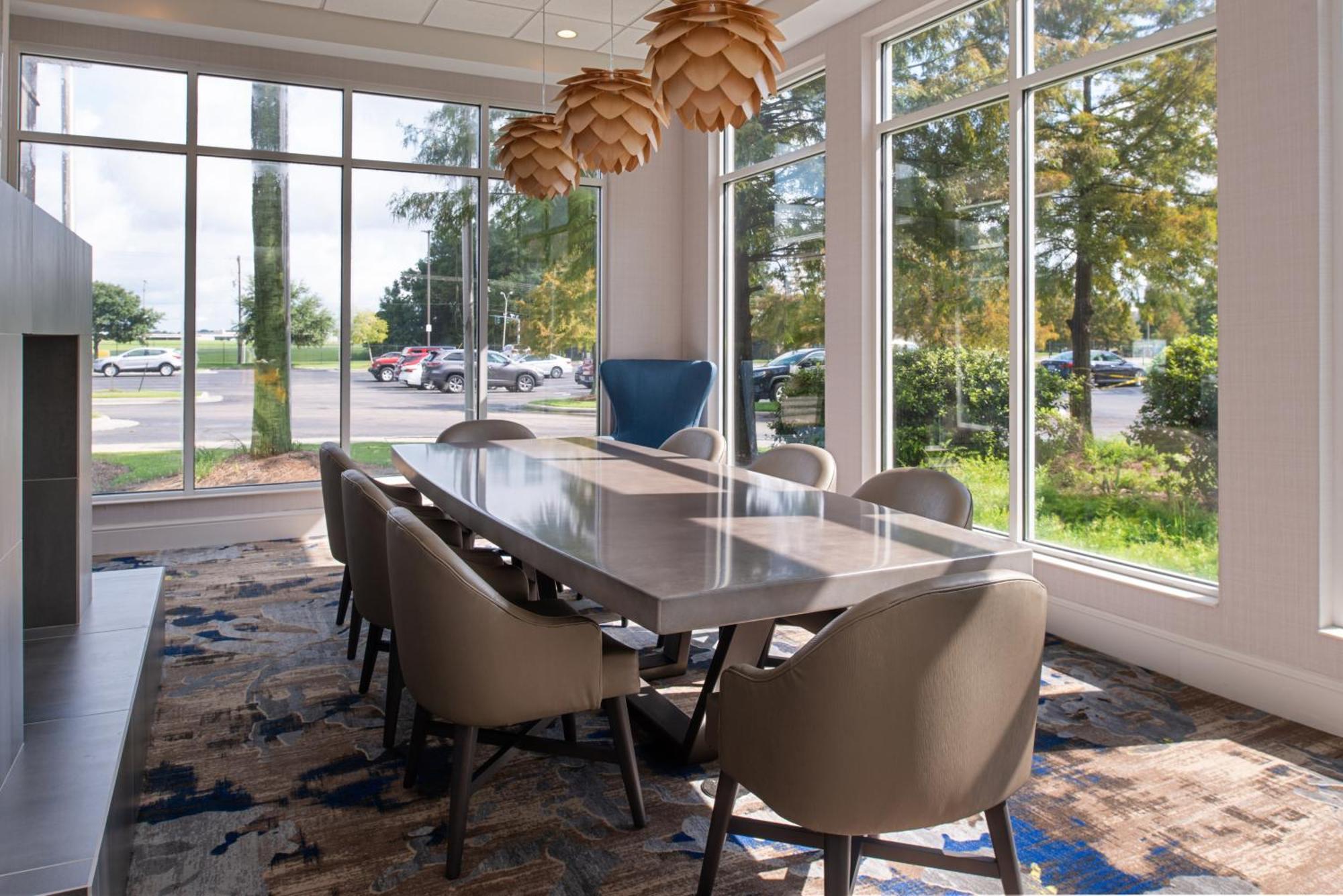Hotel Hilton Garden Airport